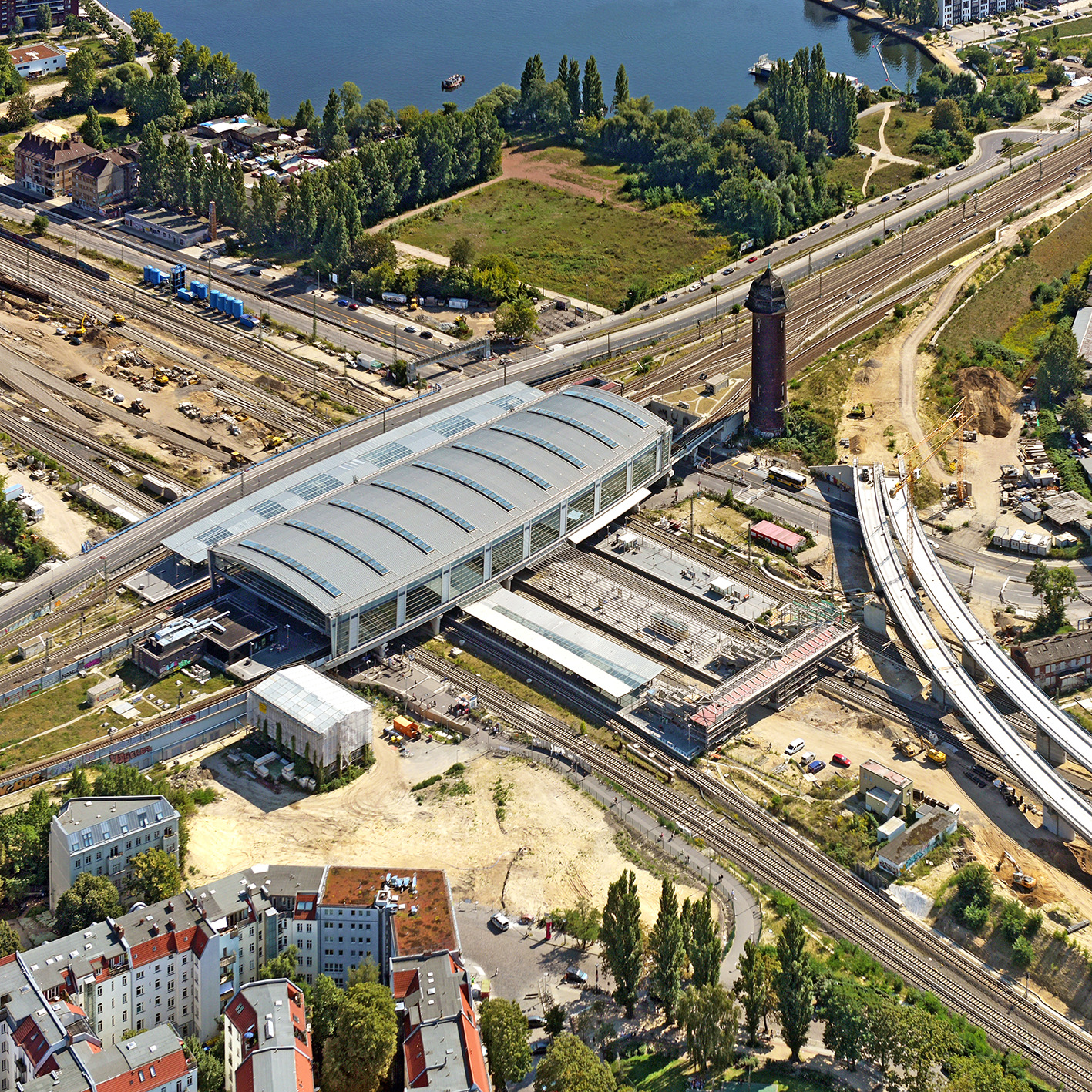 Bahnhof_Ostkreuz_Berlin_Hajo-Dietz_Nuernberg-Luftbild_1-1
