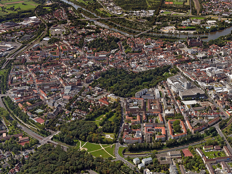 Ringstraße Aschaffenburg: innerstädtische Hauptverkehrsstraße